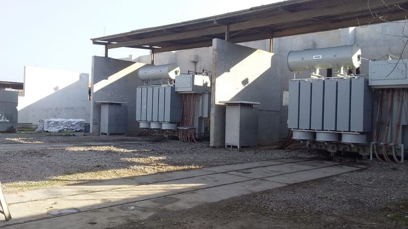 تجهيز معدات محطة تحويلية بمحولات قدرة سعة 2*63 ميكا فولت امبير جهد 132/33/11.5 كيلو فولت لمحطة شرق بغداد